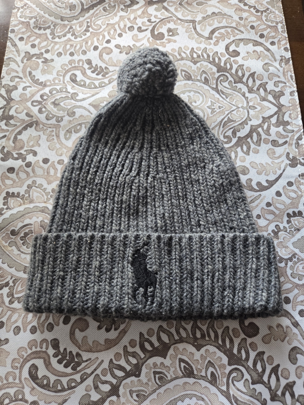 Polo Ralph Lauren Lambs Wool Gray Ribbed Knit Pom Beanie